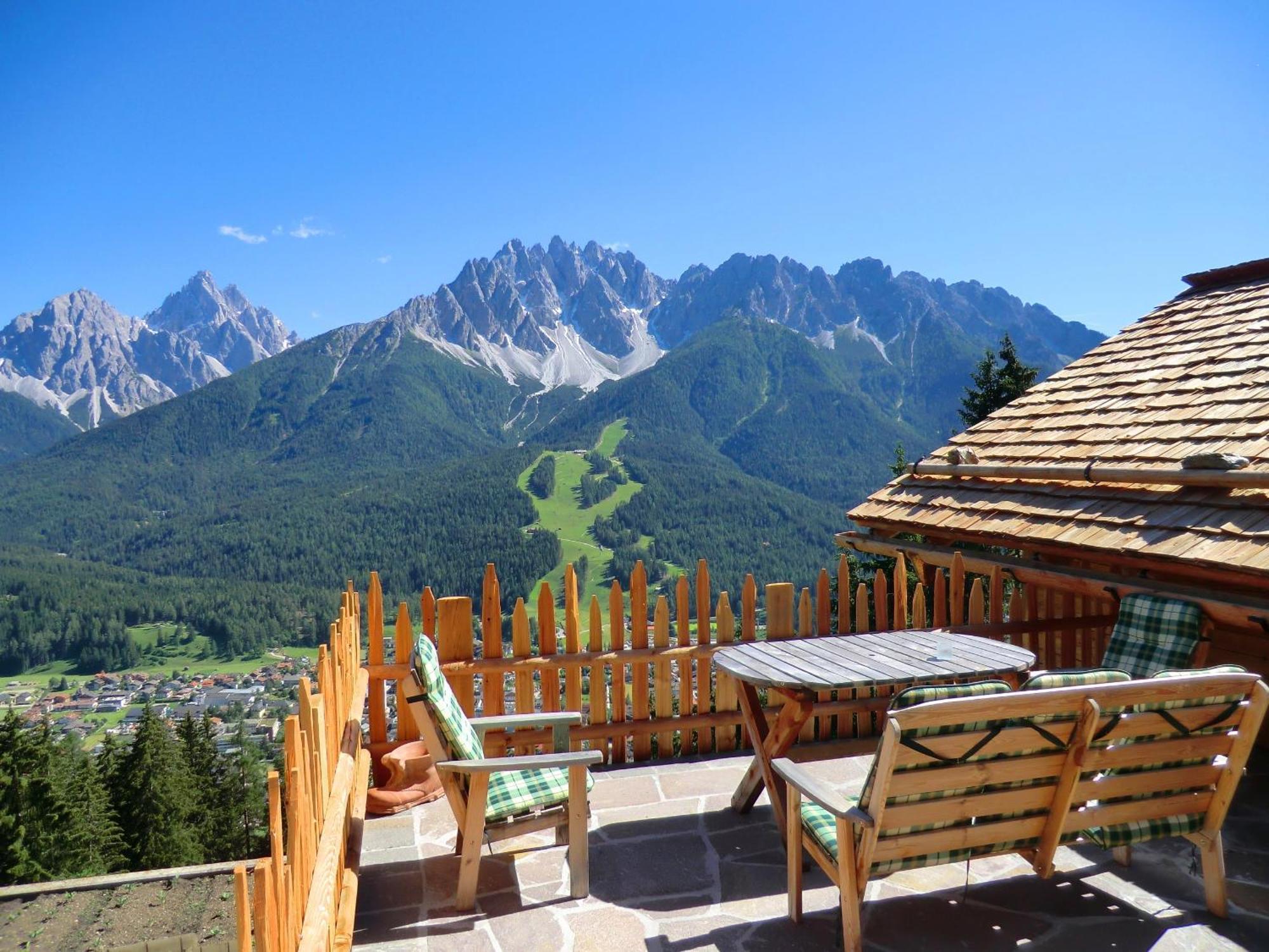 Glinzhof Mountain Natur Resort Agriturismo San Candido Exterior photo